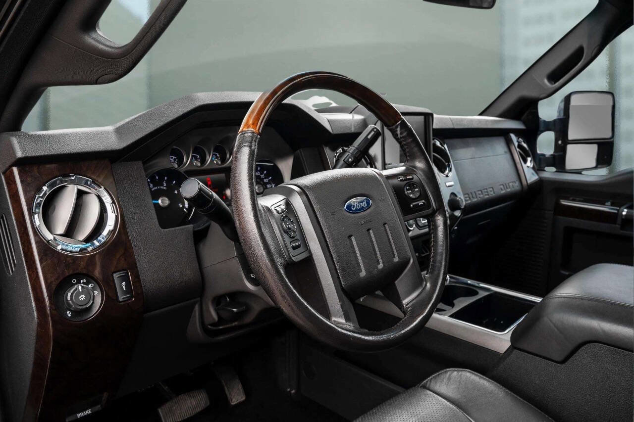 Used 2016 Ford F450 Platinum image 15