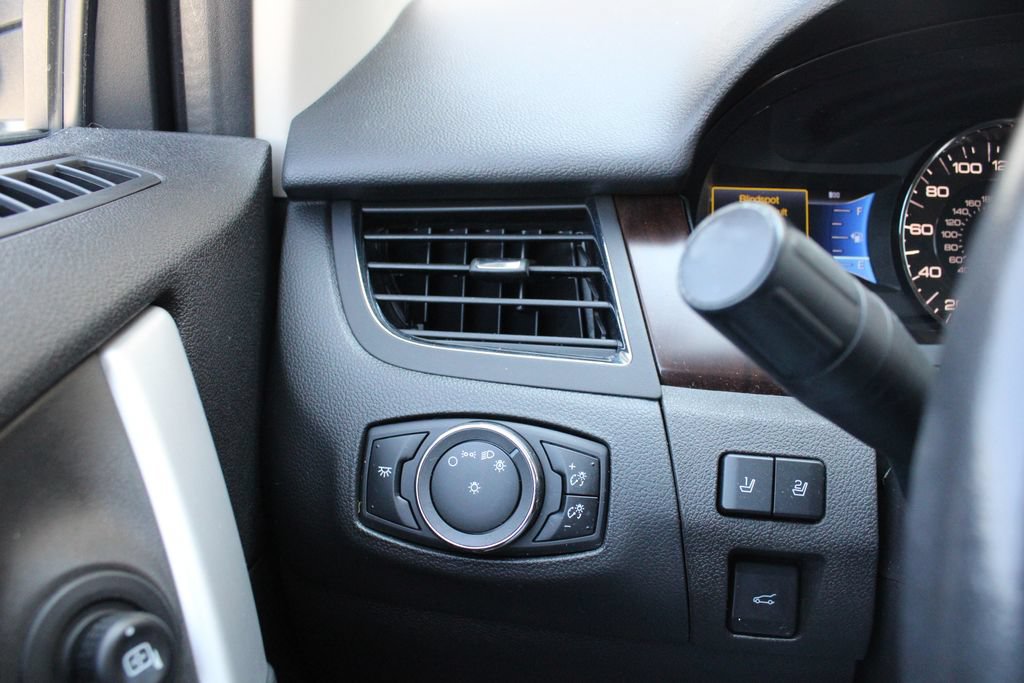 Used 2013 Ford Edge Limited FWD image 8