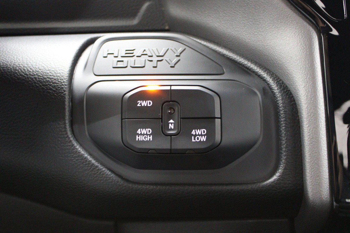 Used 2026 RAM 2500 Big Horn AWD/4WD image 20