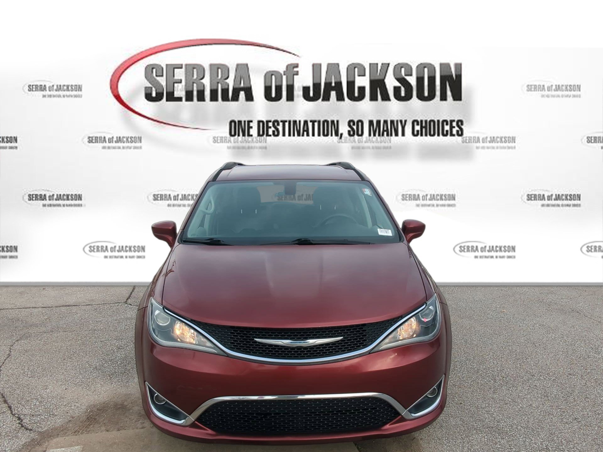 Used 2017 Chrysler Pacifica Touring-L image 3