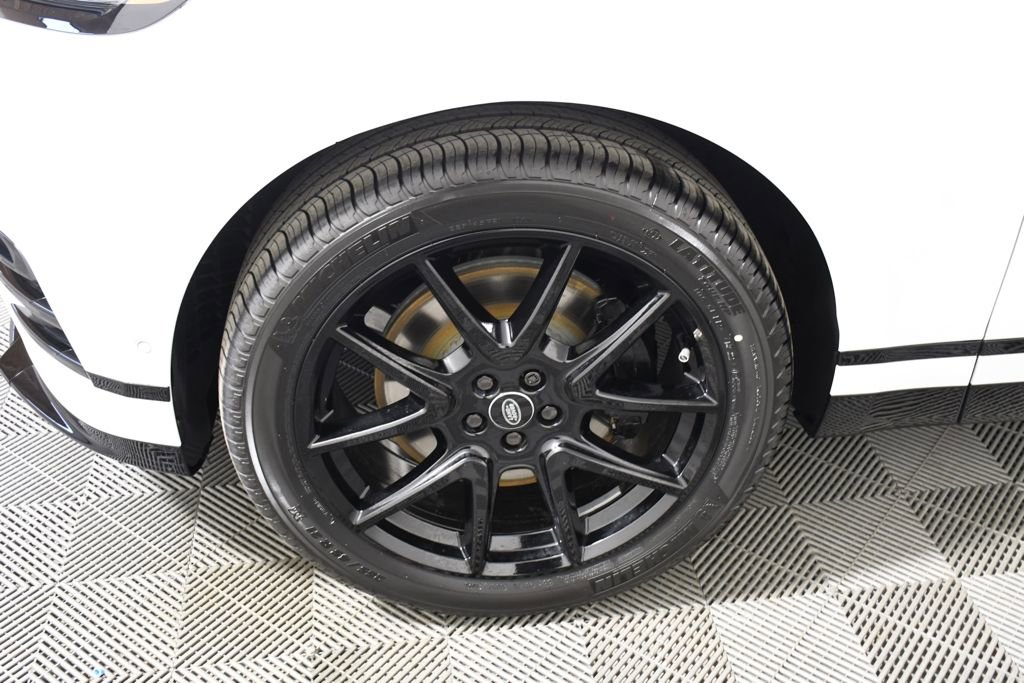 New 2026 Land Rover Range Rover Velar Dynamic SE AWD/4WD image 11