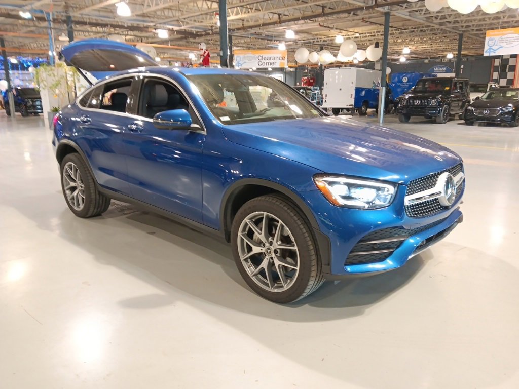 Certified 2023 Mercedes-Benz GLC 300 4MATIC Coupe image 4