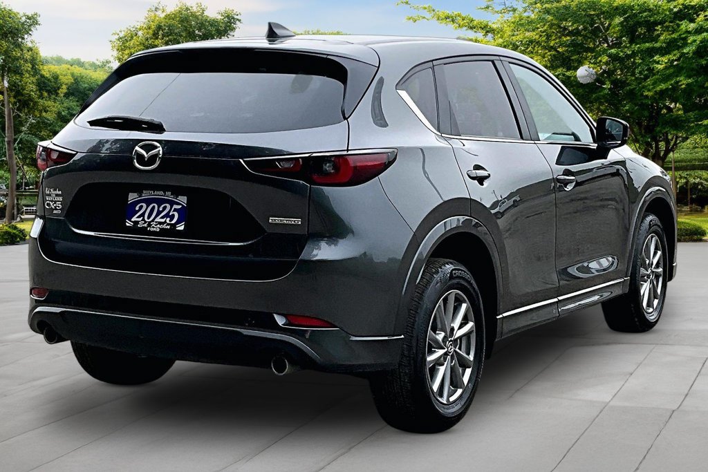 Used 2025 MAZDA CX-5 AWD 2.5 S w/ Select Package image 12