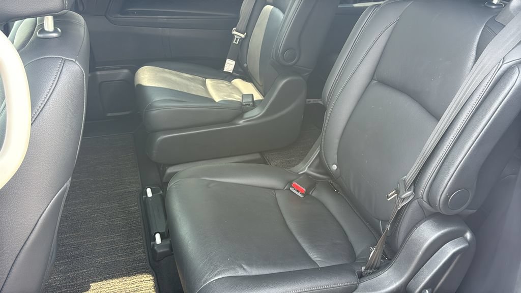 Certified 2025 Honda Odyssey EX-L image 29