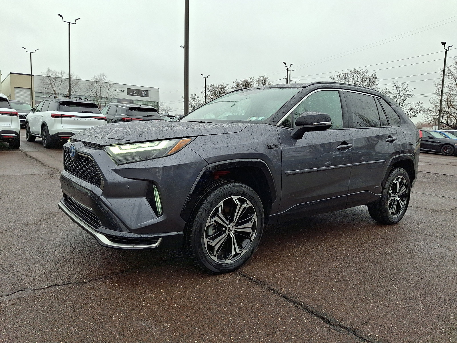 Used 2023 Toyota RAV4 XSE w/ Premium Package image 3