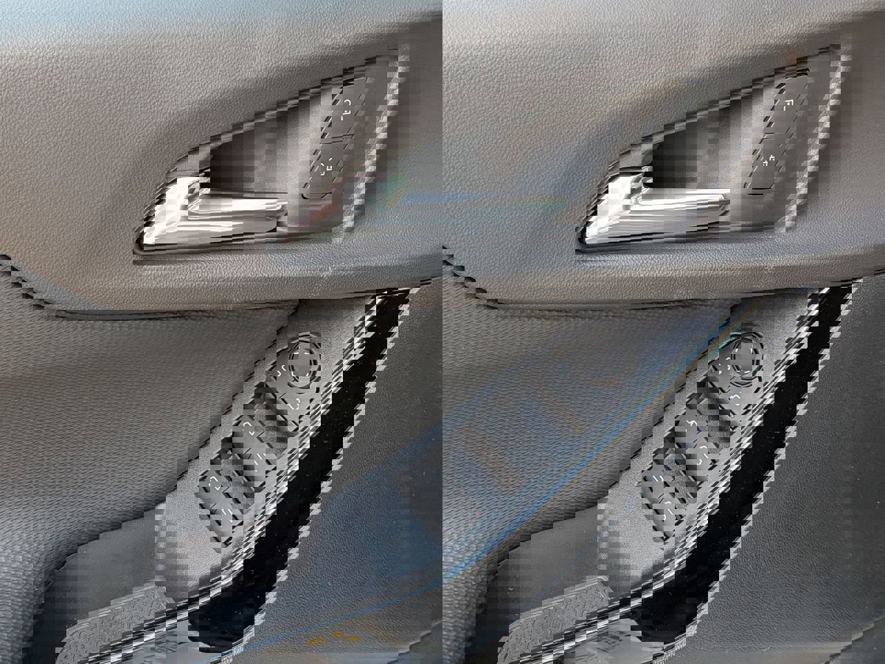 New 2026 Chevrolet Equinox LT w/ Midnight Edition image 8