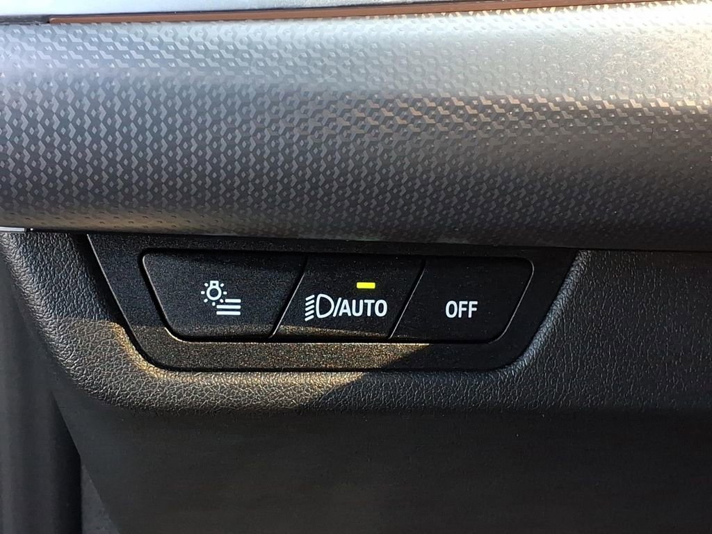 Used 2024 BMW X1 M35i w/ Premium Package image 19