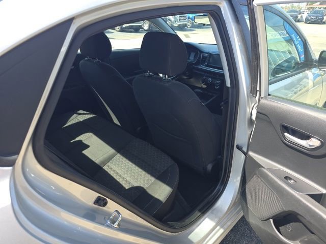 Used 2020 Kia Rio LX image 35