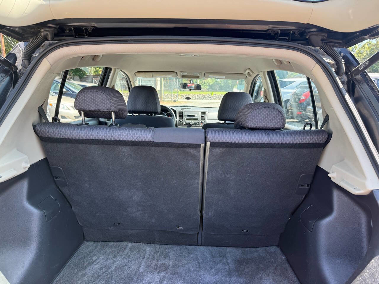 Used 2009 Nissan Versa SL w/ Convenience Pkg image 10