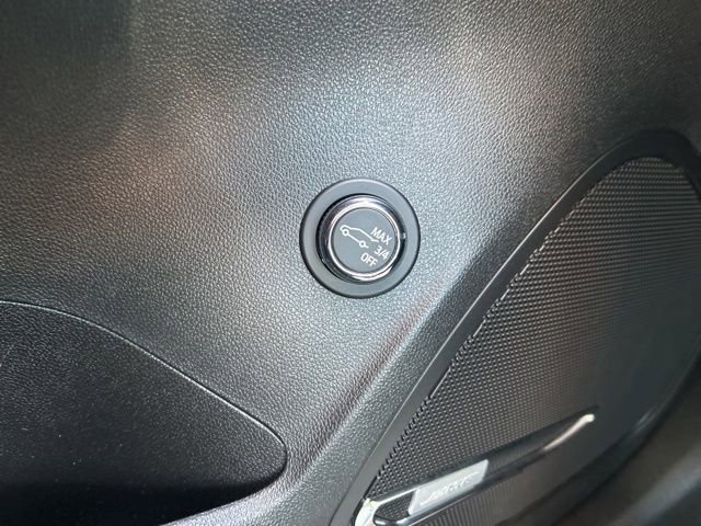 Used 2025 Buick Envision Preferred AWD/4WD image 22