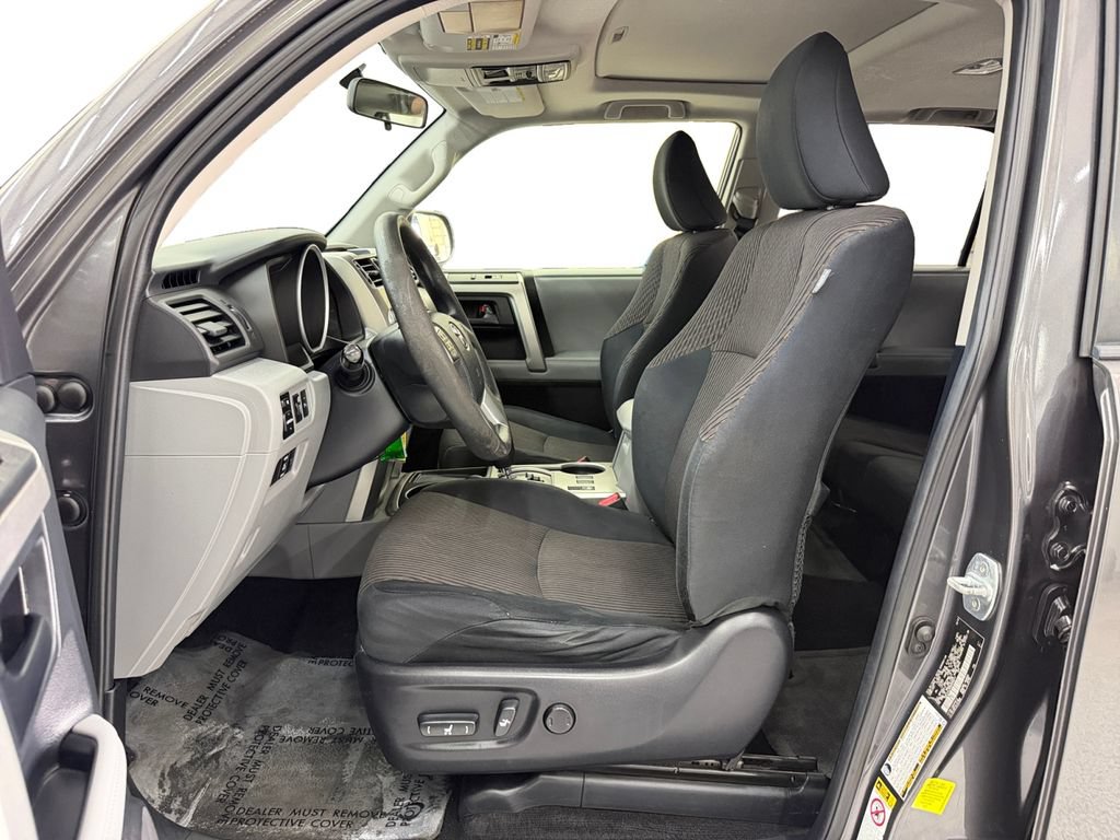 Used 2013 Toyota 4Runner SR5 w/ Convenience Pkg RWD image 10