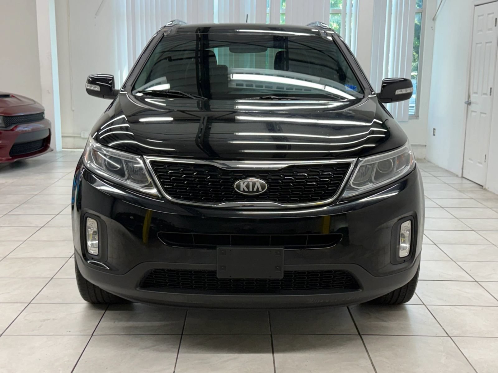 Used 2014 Kia Sorento EX w/ EX V6 Touring Package AWD/4WD image 2