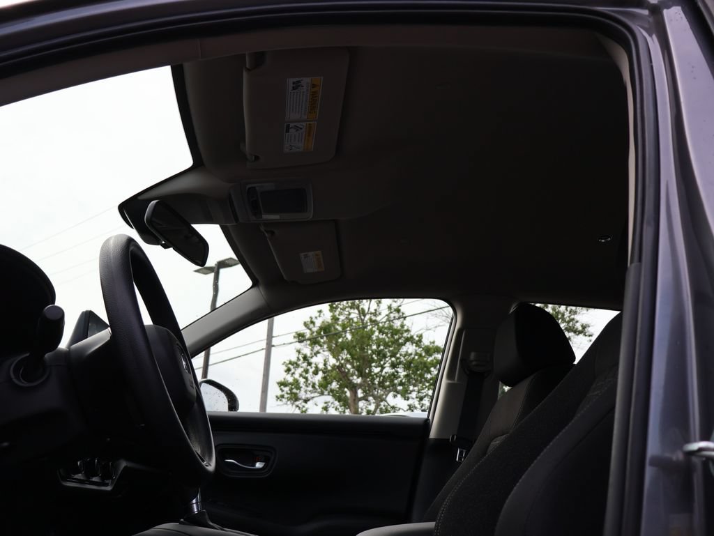 Certified 2024 Honda HR-V LX image 30
