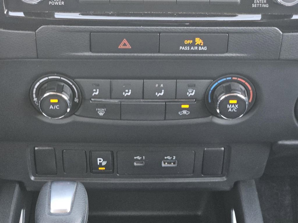 Used 2022 Nissan Frontier SV w/ Technology Package image 14