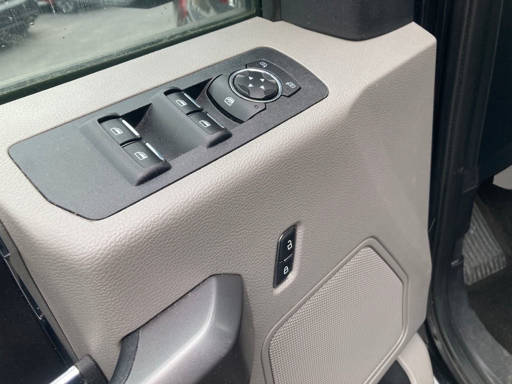 Used 2020 Ford F150 XLT AWD/4WD image 14