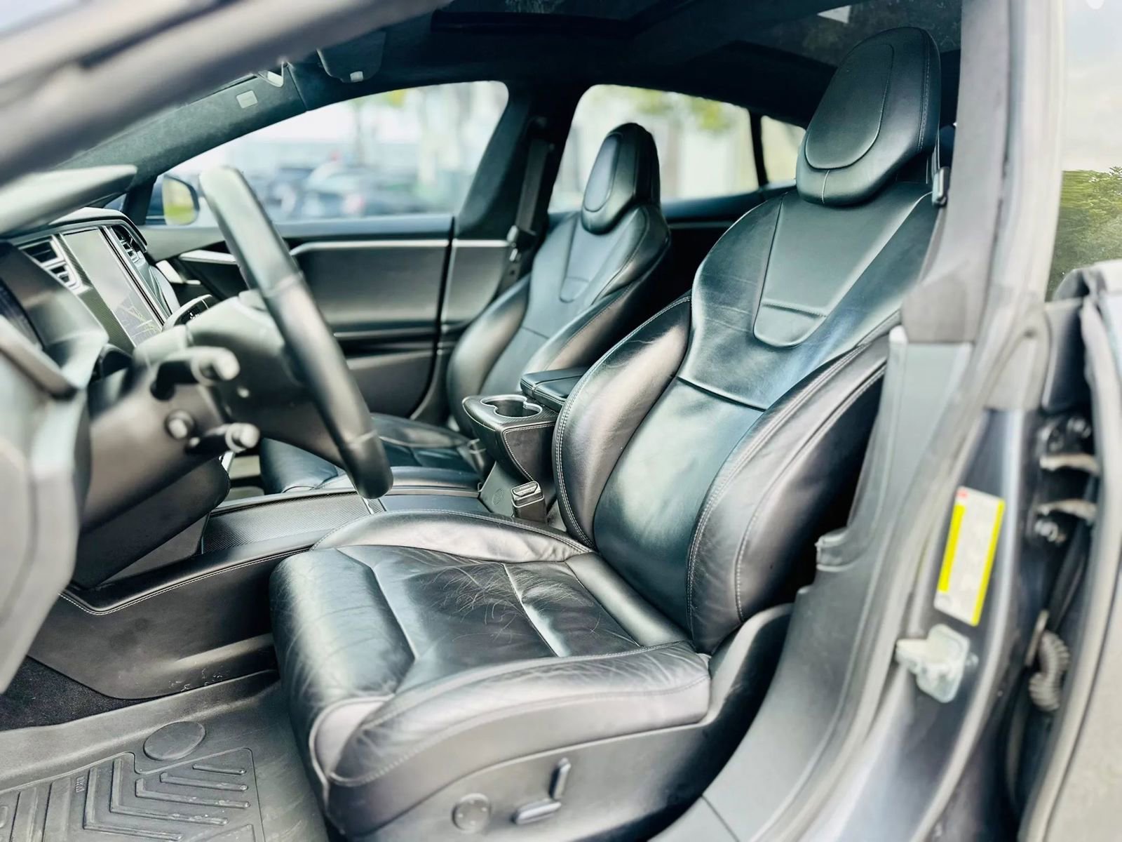 Used 2017 Tesla Model S 75 RWD image 10