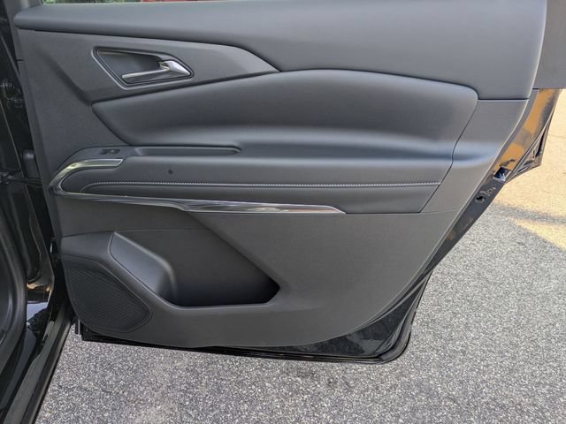 New 2026 Chevrolet Traverse LT w/ Driver Confidence Package FWD image 34