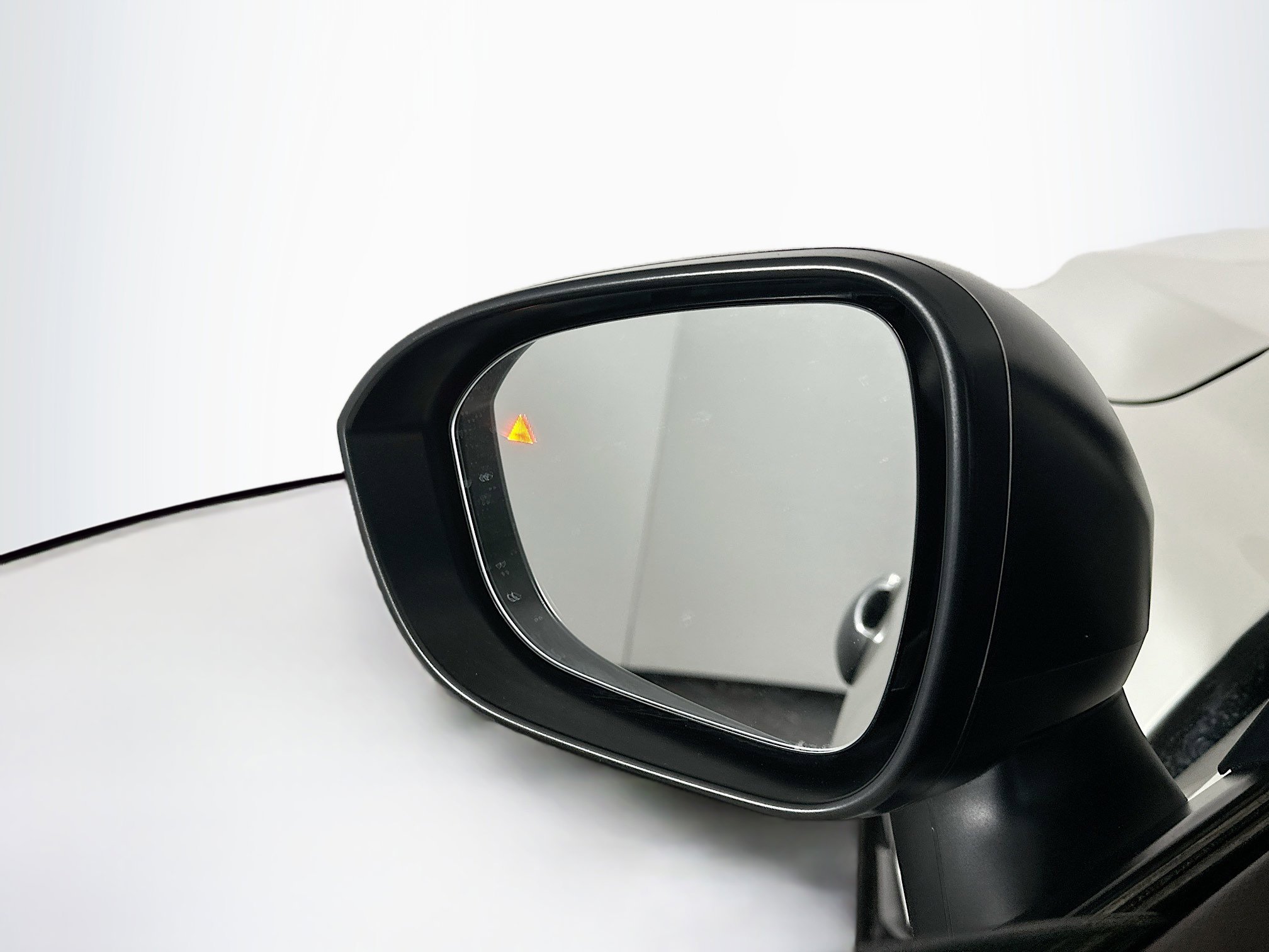 Used 2023 Nissan Rogue S image 16