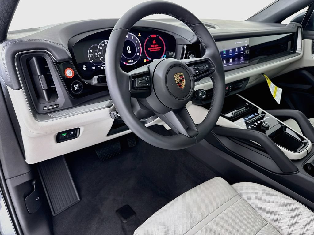 New 2026 Porsche Cayenne Coupe AWD/4WD image 4