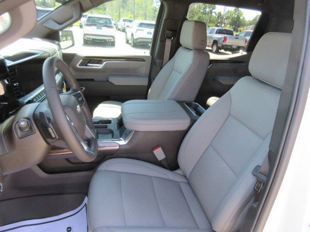 New 2025 Chevrolet Silverado 1500 LT image 16
