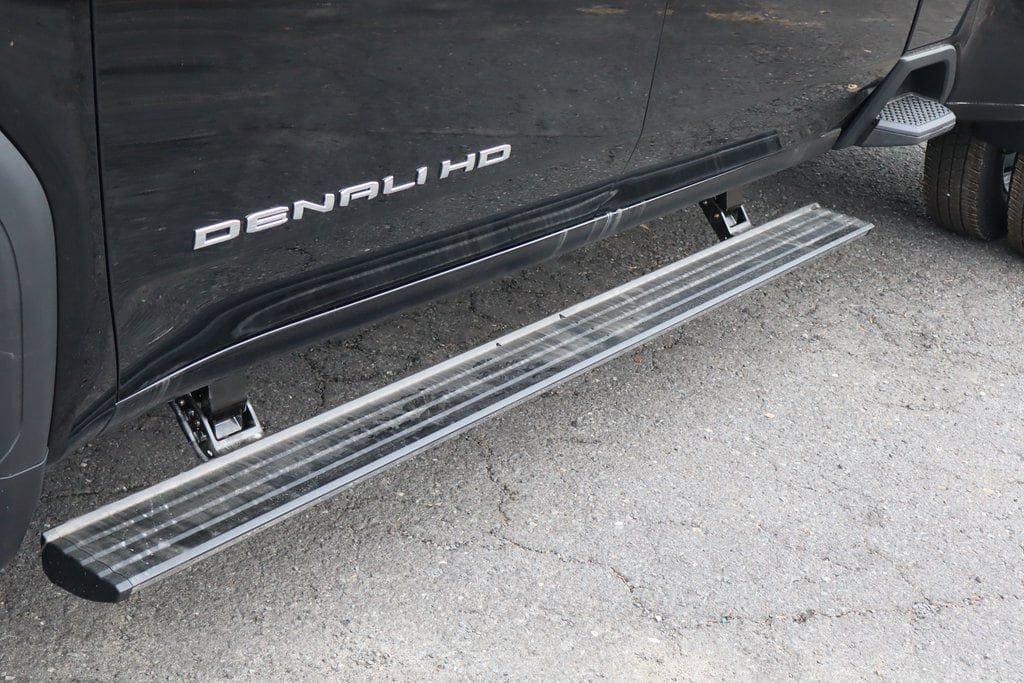 New 2026 GMC Sierra 3500 Denali w/ Denali Reserve Package AWD/4WD image 10