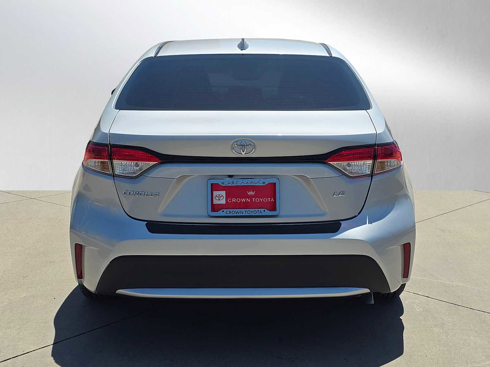 Certified 2022 Toyota Corolla LE FWD image 4