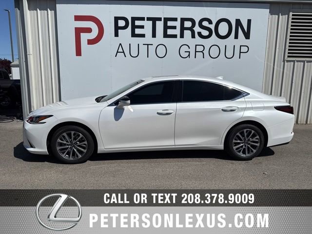 Used 2024 Lexus ES 350 w/ Accessory Package (Z2) FWD image 7