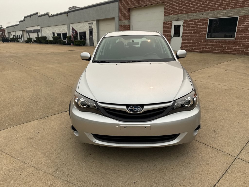 Used 2011 Subaru Impreza 2.5i AWD/4WD image 2