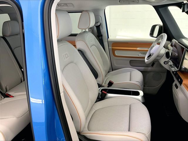 New 2025 Volkswagen ID. Buzz Pro S Plus image 9