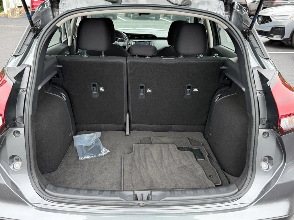 Used 2024 Nissan Kicks S FWD image 5