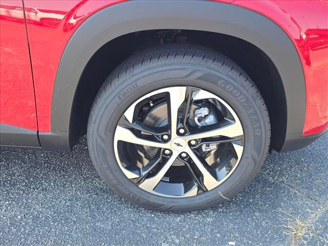 New 2026 Chevrolet Trax RS w/ Driver Confidence Package FWD image 31