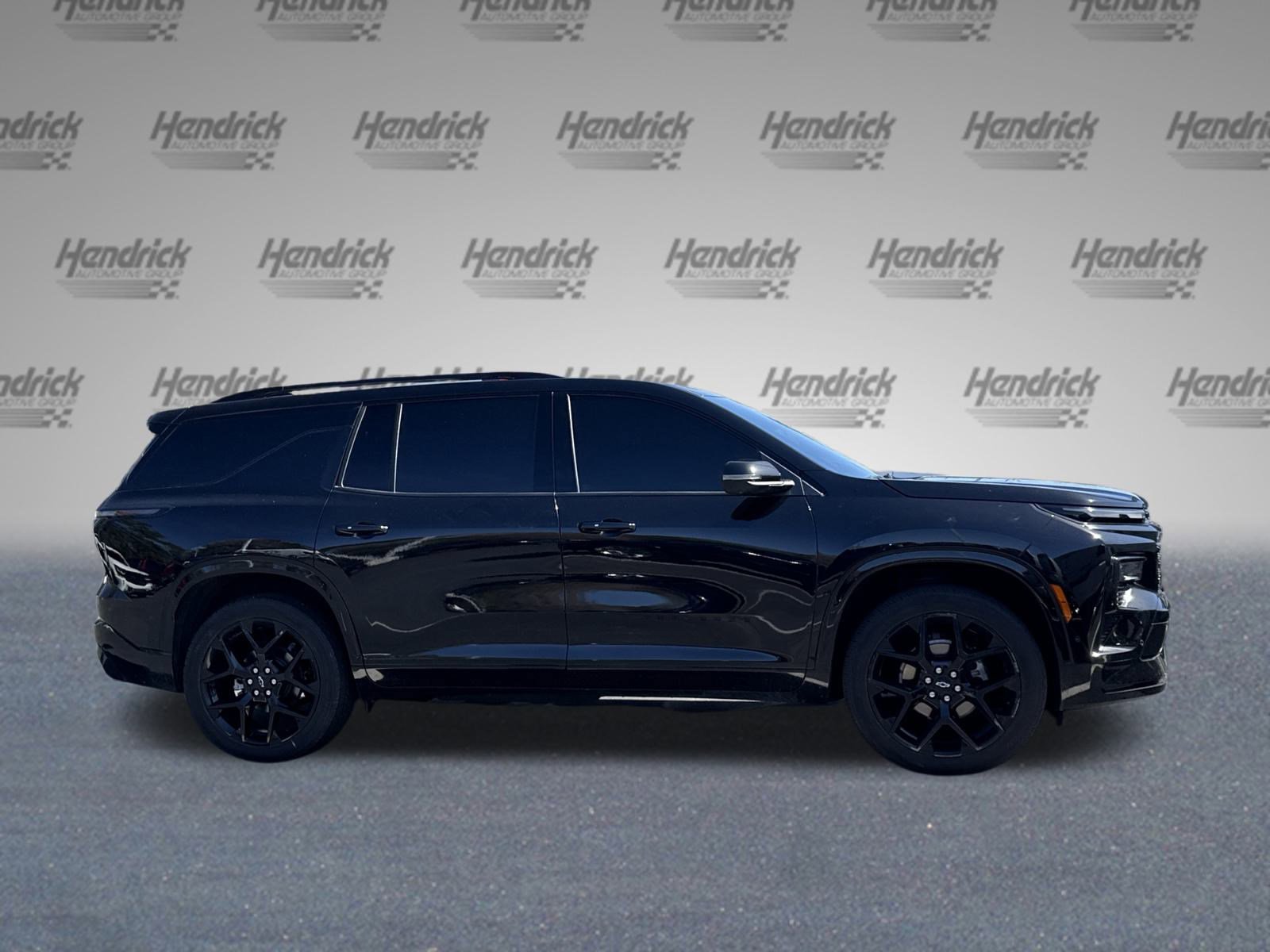 Certified 2024 Chevrolet Traverse RS image 19