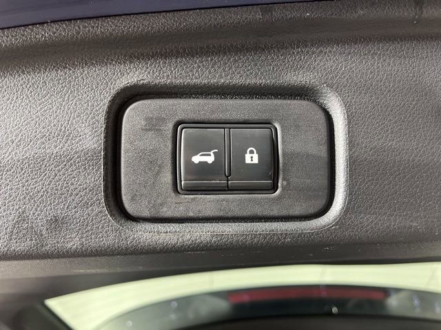 Used 2022 Nissan Pathfinder SL w/ SL Premium Package image 53