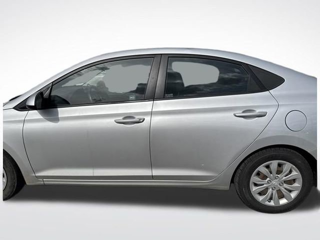 Used 2019 Hyundai Accent SE FWD image 10