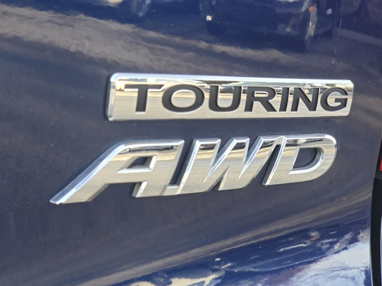 Used 2018 Honda Pilot Touring image 16