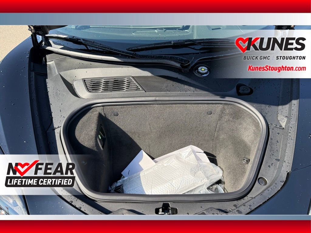 Used 2026 Chevrolet Corvette Stingray Coupe w/ Z51 Performance Package image 24