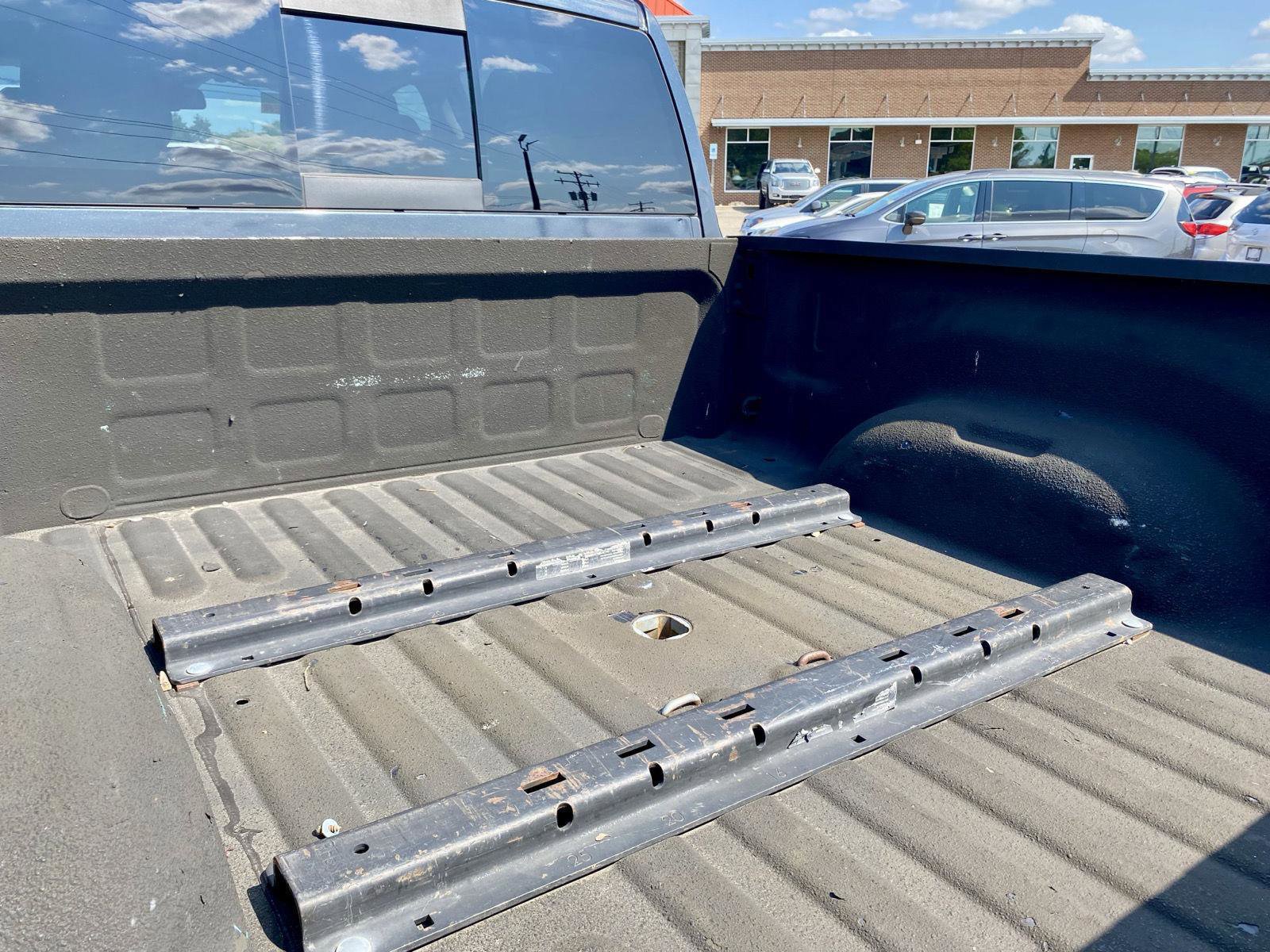 Used 2015 RAM 2500 Laramie w/ Convenience Group image 11