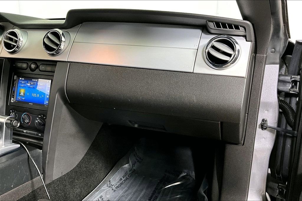 Used 2007 Ford Mustang GT Premium image 16