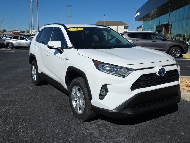 Used 2020 Toyota RAV4 XLE image 1