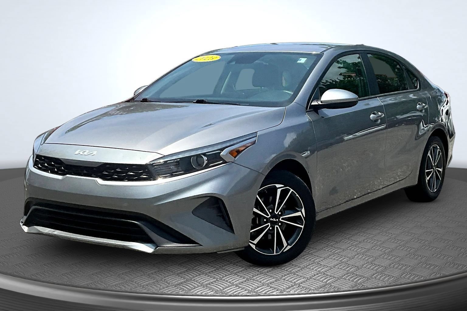 Used 2023 Kia Forte LXS