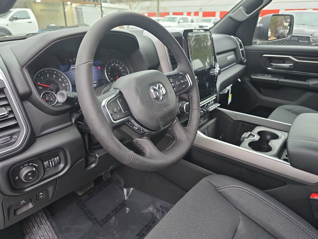 New 2026 RAM 1500 4x4 Crew Cab image 16