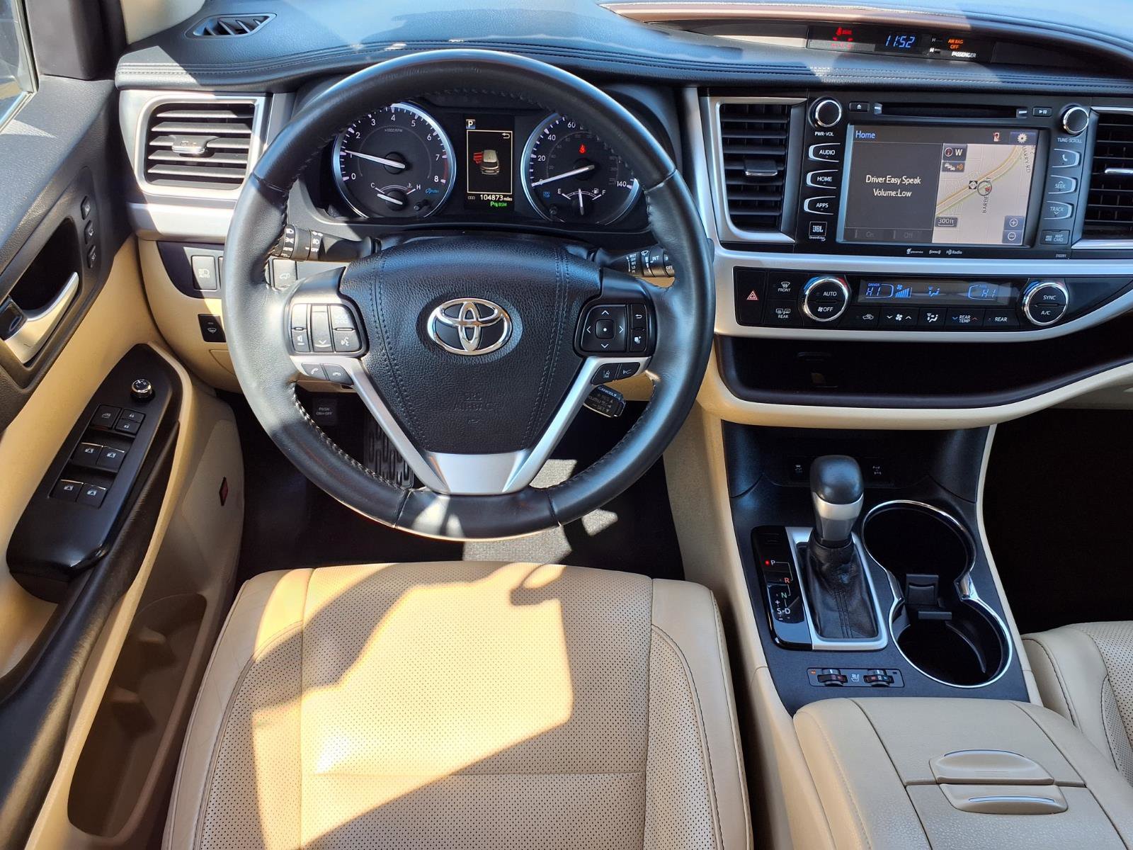 Used 2019 Toyota Highlander Limited AWD/4WD image 6