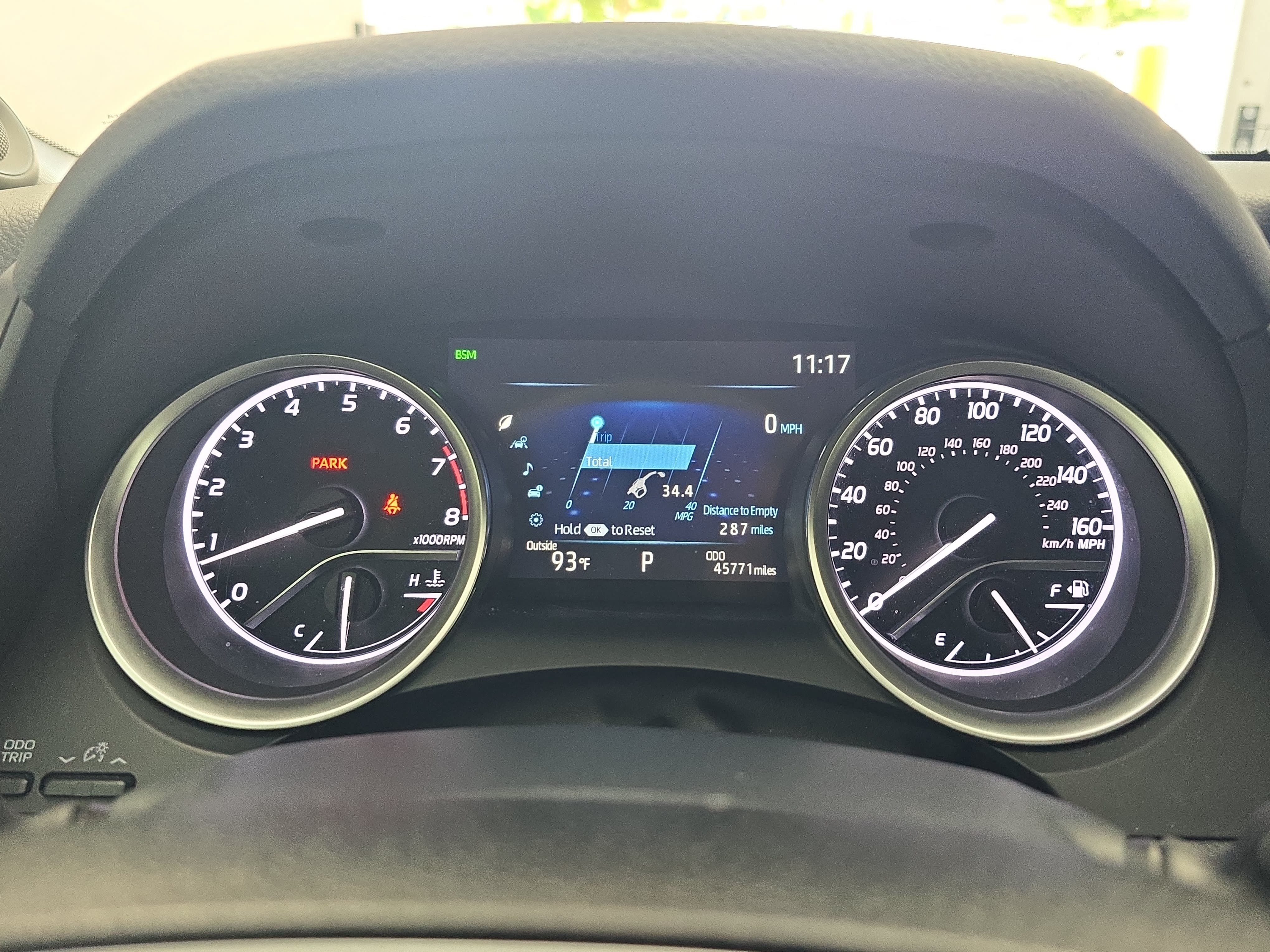Used 2023 Toyota Camry XLE w/ Navigation Package FWD image 18