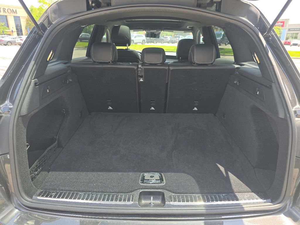 Used 2022 Mercedes-Benz GLC 300 4MATIC image 20