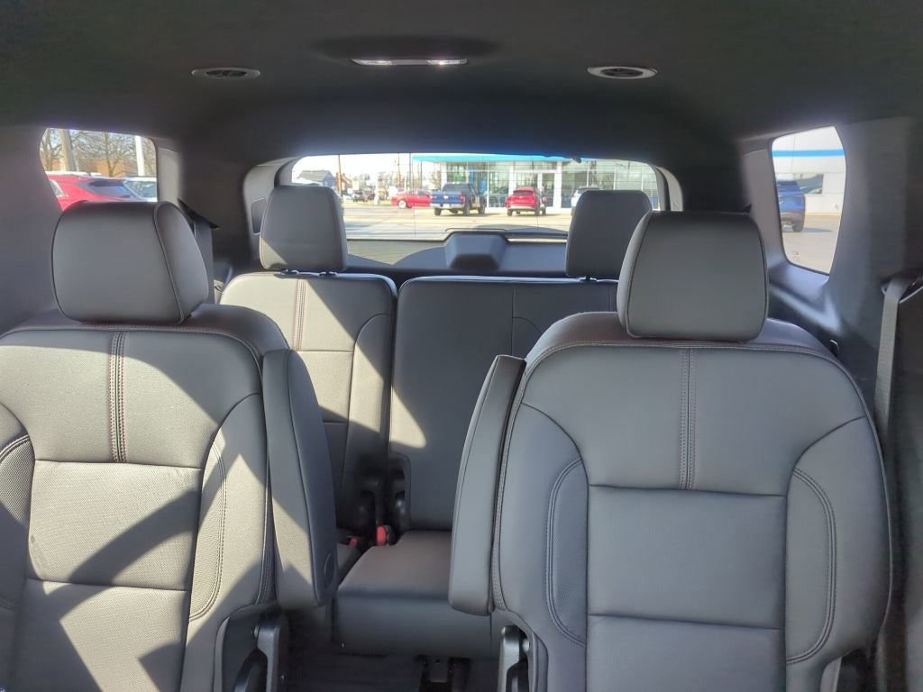 Certified 2023 Chevrolet Traverse RS w/ LPO, Floor Liner Package image 32