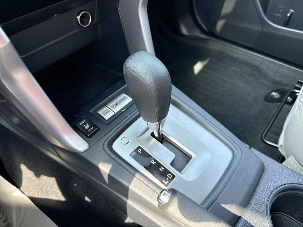 Used 2018 Subaru Forester 2.5i Premium w/ All-Weather Package AWD/4WD image 19