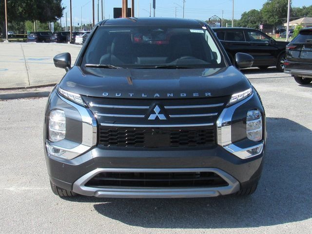 New 2025 Mitsubishi Outlander SE image 7