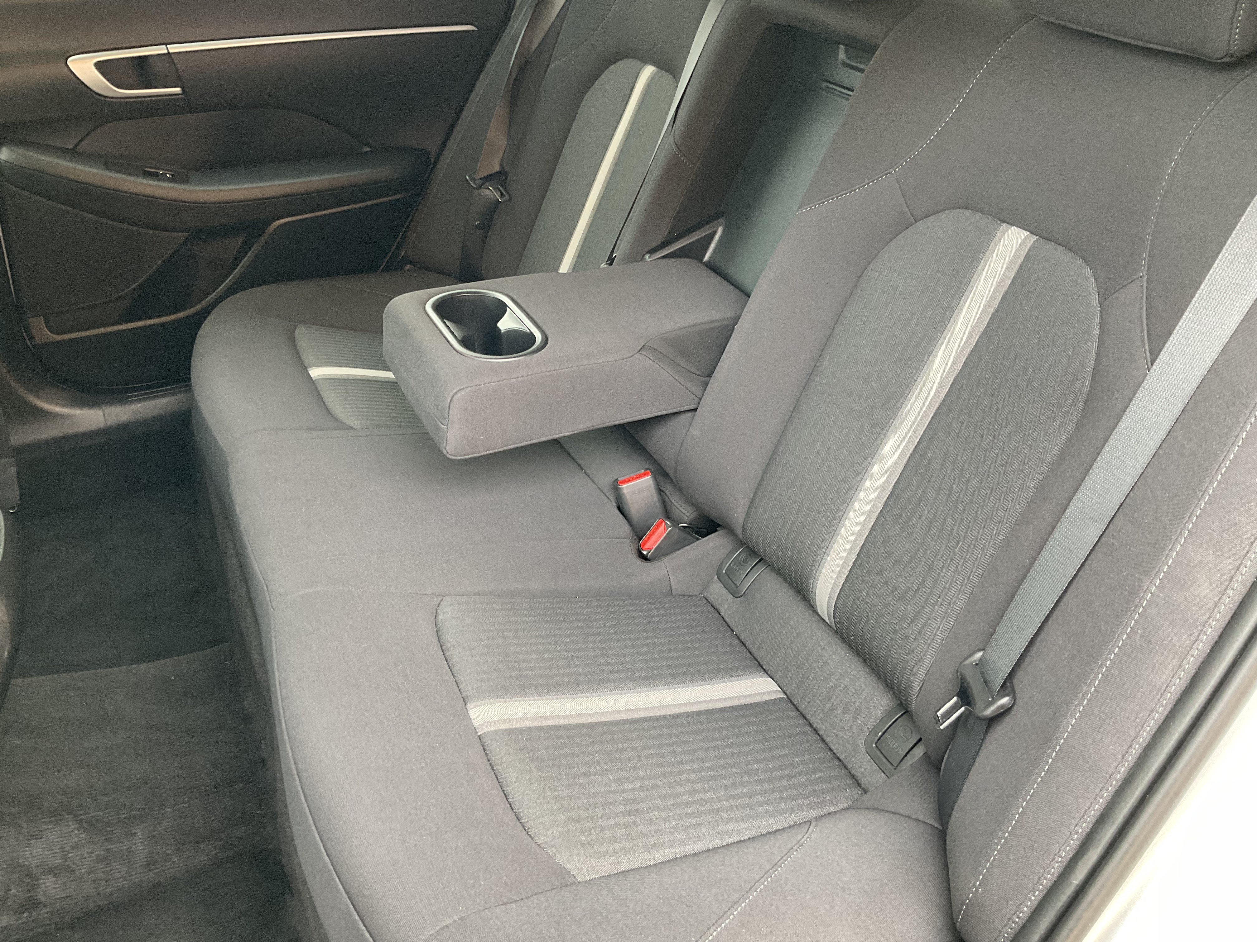 Used 2025 Hyundai Sonata SEL FWD image 34