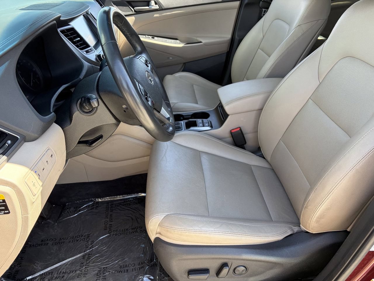 Used 2017 Hyundai Tucson Limited w/ Limited Ultimate Package 03 FWD image 18