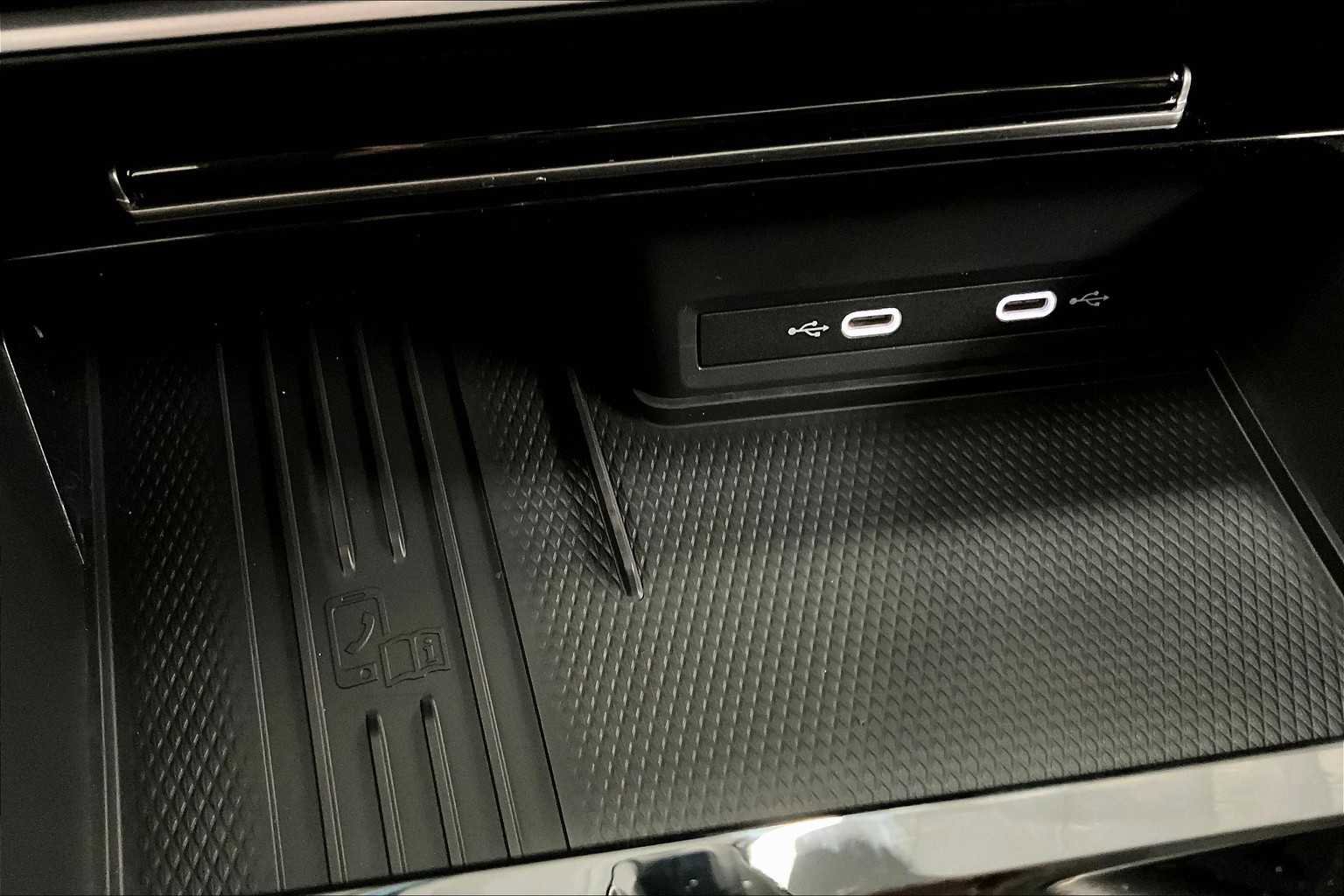 New 2026 Volkswagen Atlas SE image 21